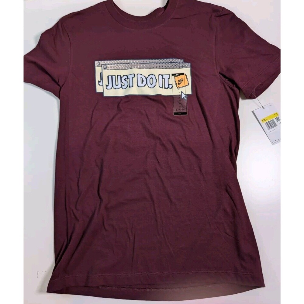 MEN'S Nike Tee “Just Do It” Burgandy Size Small NWT HF0460-681